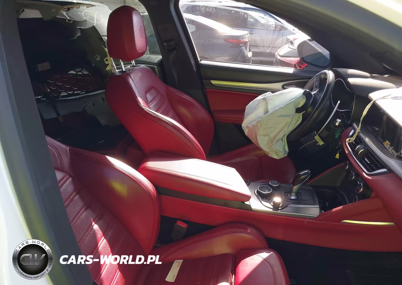 2019 Alfa Romeo Stelvio Ti Sport Awd VIN:ZASPAKBN6K7C50828 - 5