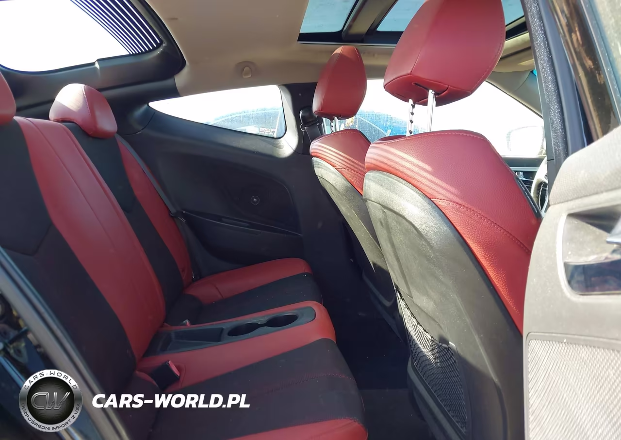 2012 Hyundai Veloster Base W-Red-Black VIN:KMHTC6AD2CU036113 - 8