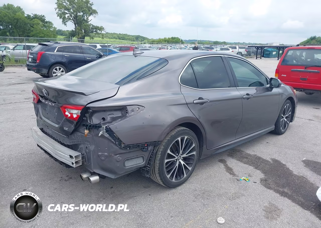 2019 Toyota Camry Se VIN:4T1B11HK1KU199357 - 4