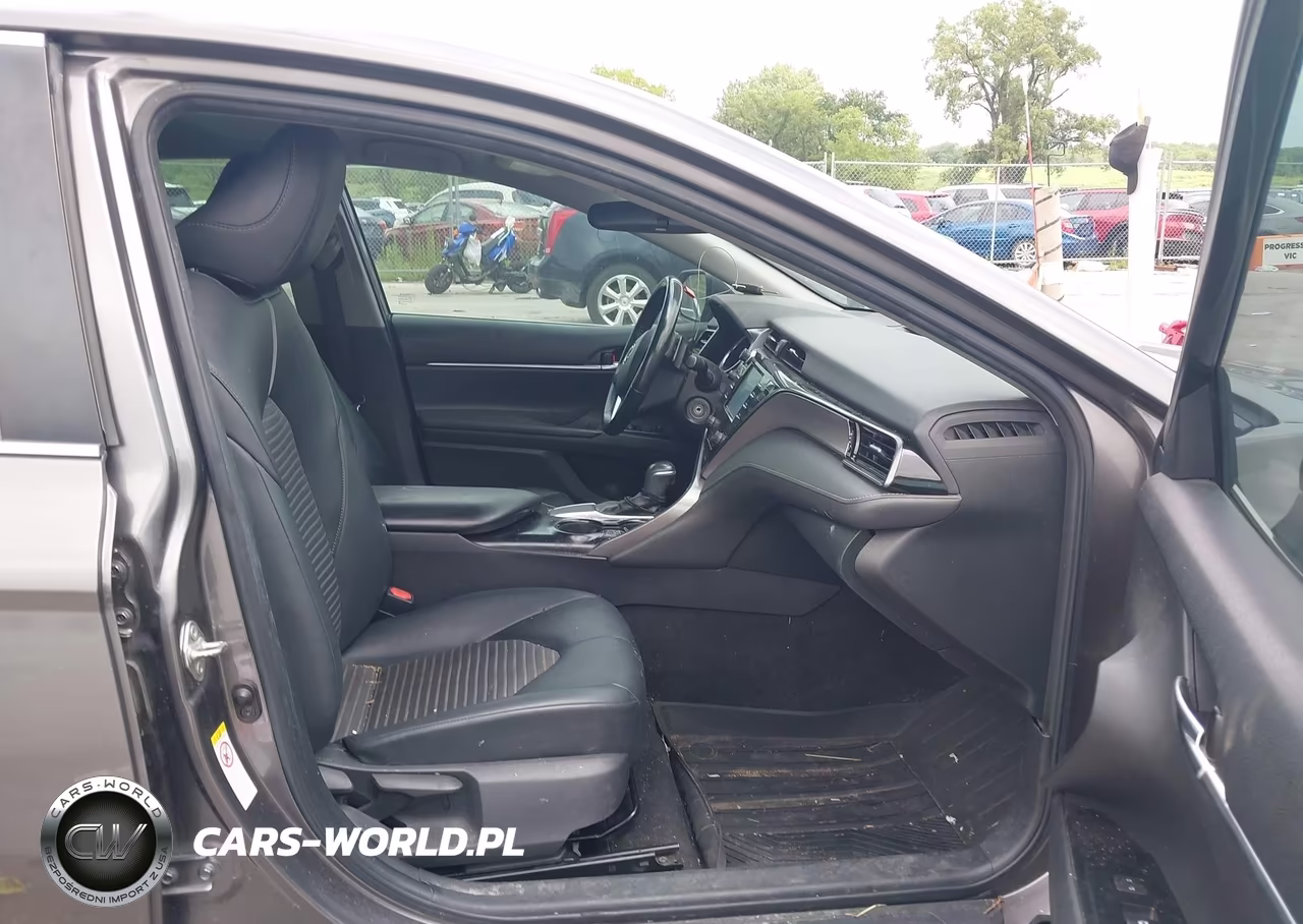 2019 Toyota Camry Se VIN:4T1B11HK1KU199357 - 5
