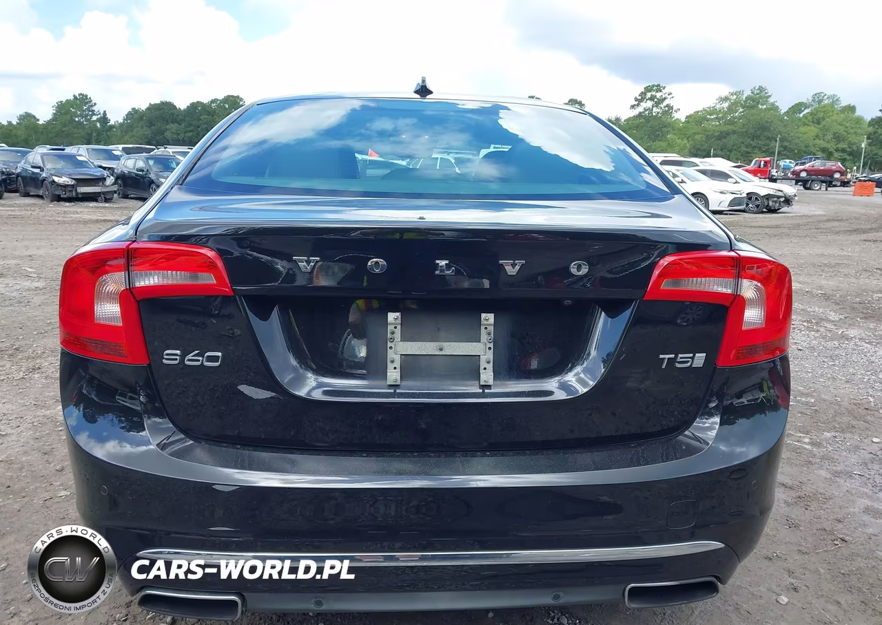 2016 Volvo S60 Inscription T5 Drive-E Platinum VIN:LYV402FM8GB109097 - 16