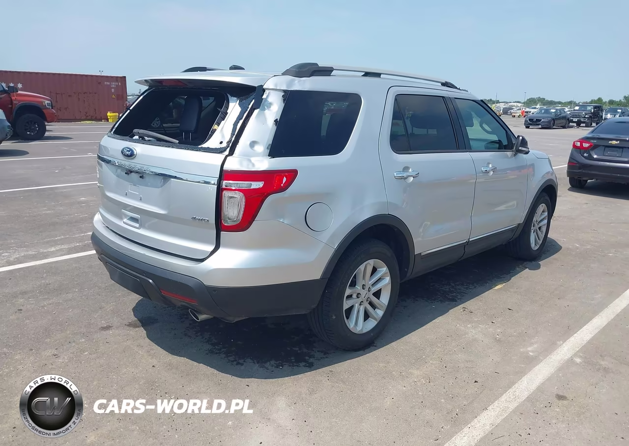2014 Ford Explorer Xlt VIN:1FM5K8D8XEGB76630 - 4