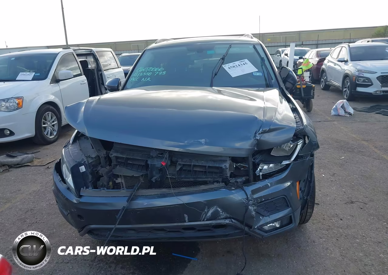 2018 Volkswagen Tiguan VIN:3VV3B7AX7JM013338 - 12
