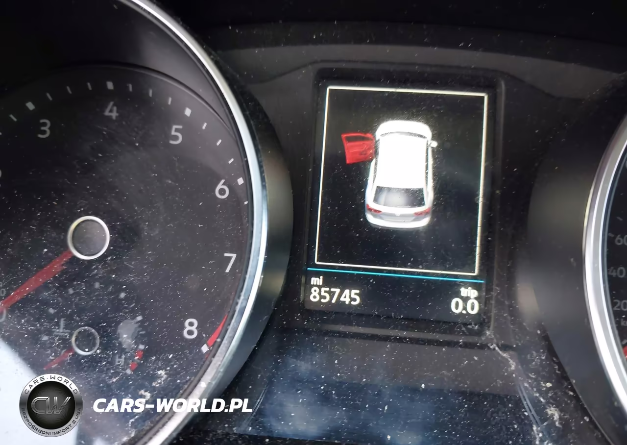 2018 Volkswagen Tiguan VIN:3VV3B7AX7JM013338 - 15