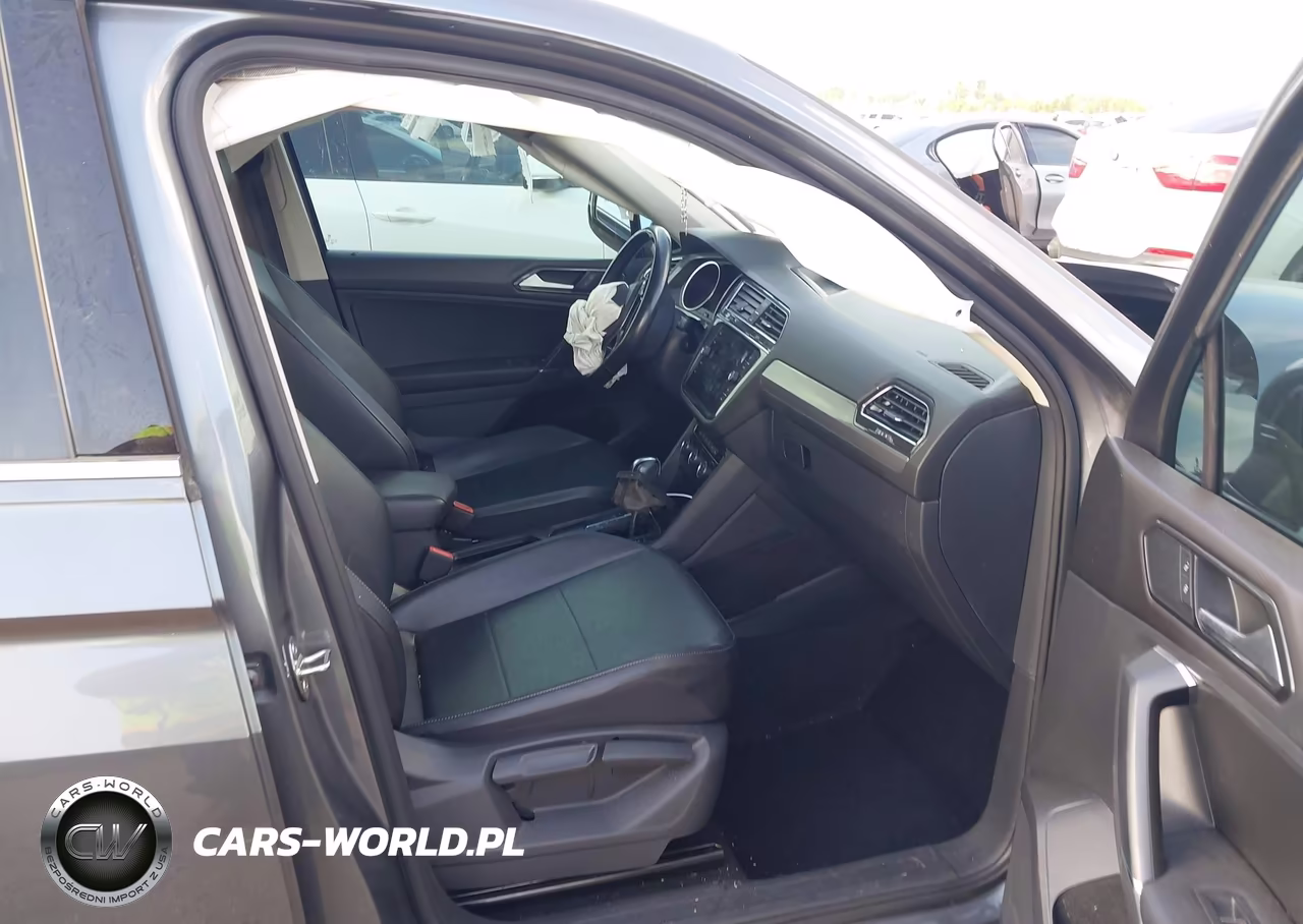 2018 Volkswagen Tiguan VIN:3VV3B7AX7JM013338 - 5