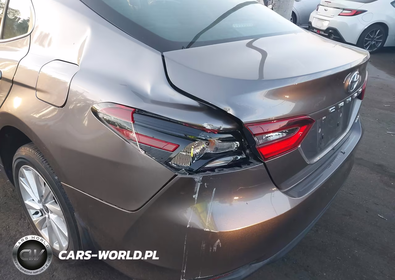 2024 Toyota Camry Le VIN:4T1C11AK6RU189058 - 18