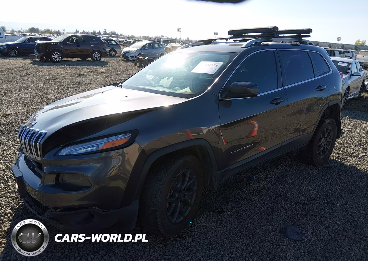 2018 Jeep Cherokee Latitude Plus 4X4 VIN:1C4PJMLX3JD508033 - 2