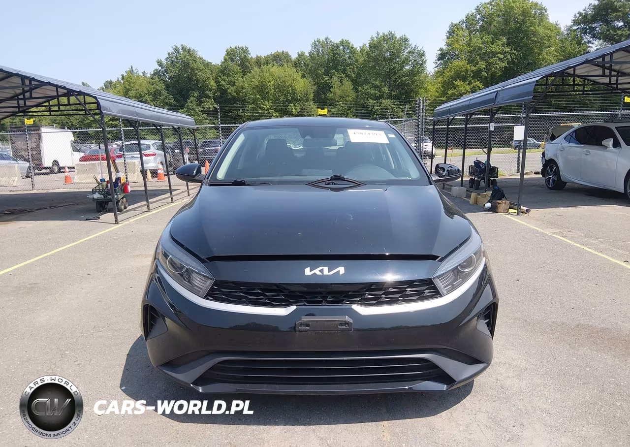 2023 Kia Forte Lxs VIN:3KPF24AD9PE611420 - 12