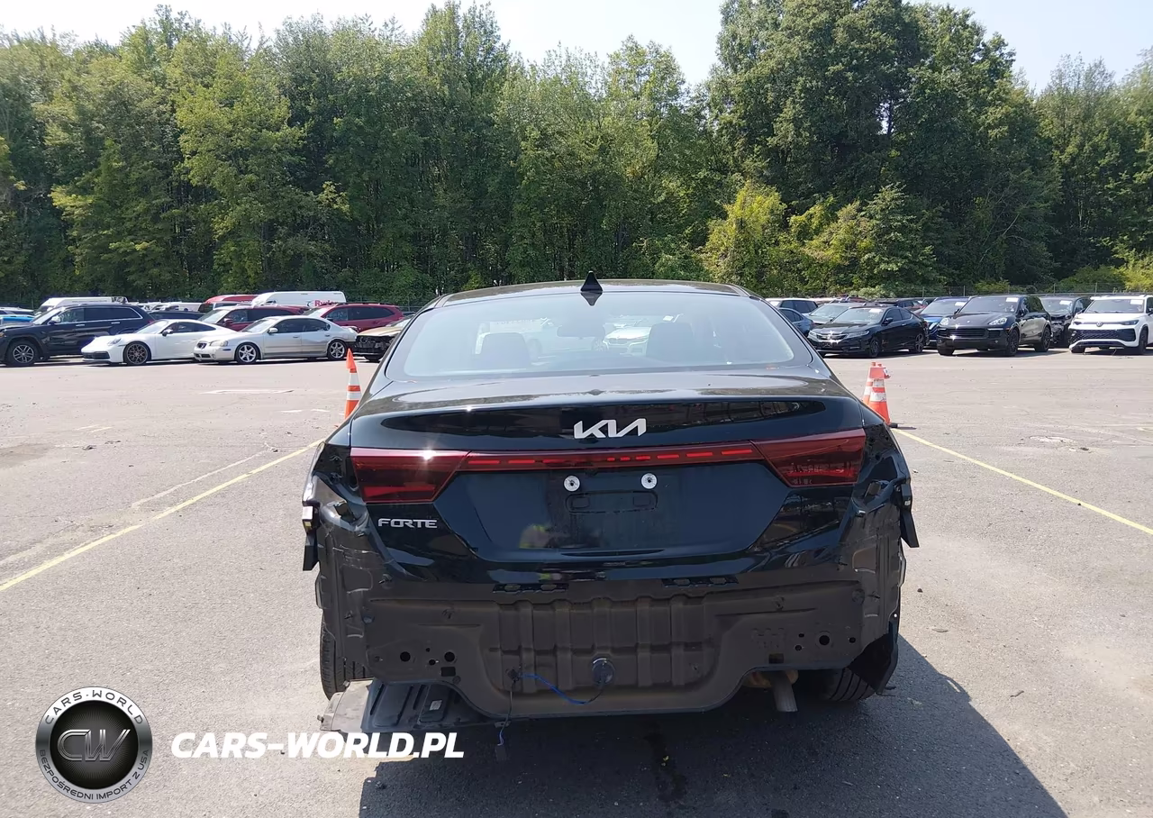 2023 Kia Forte Lxs VIN:3KPF24AD9PE611420 - 16