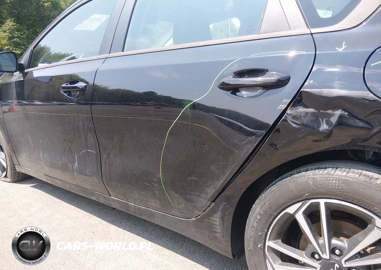 2023 Kia Forte Lxs VIN:3KPF24AD9PE611420 - 17