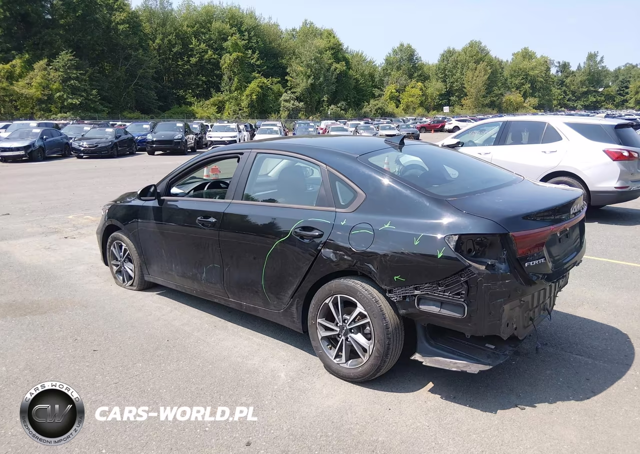 2023 Kia Forte Lxs VIN:3KPF24AD9PE611420 - 3