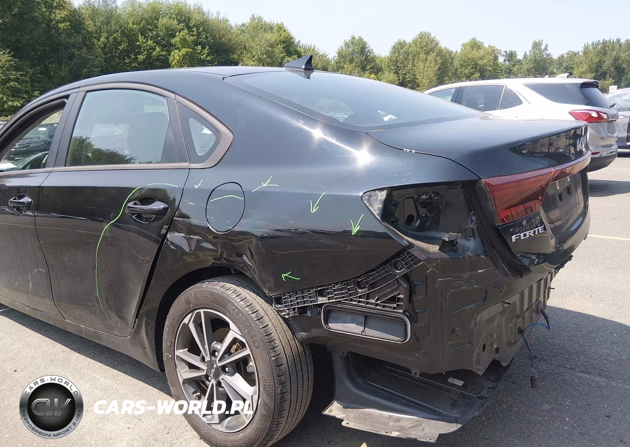 2023 Kia Forte Lxs VIN:3KPF24AD9PE611420 - 6