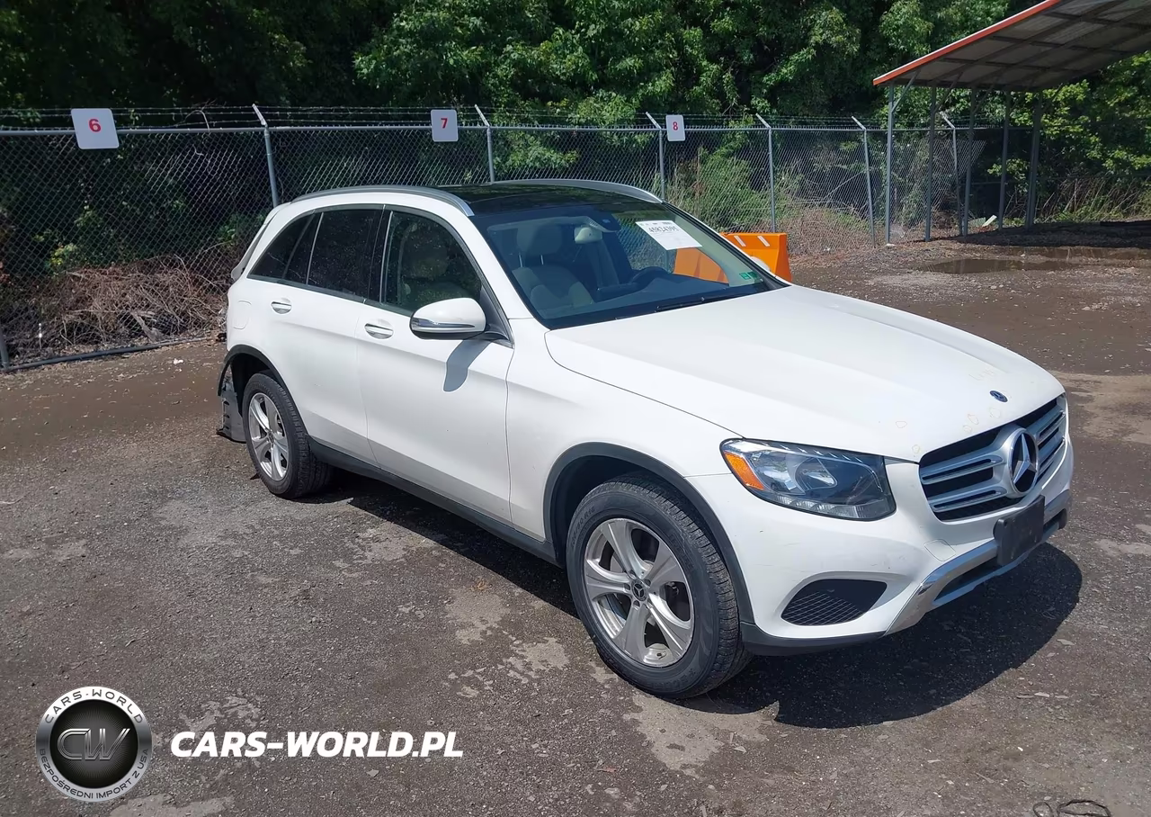 2018 Mercedes-Benz Glc 300 4Matic – zdjęcie 1 z 16