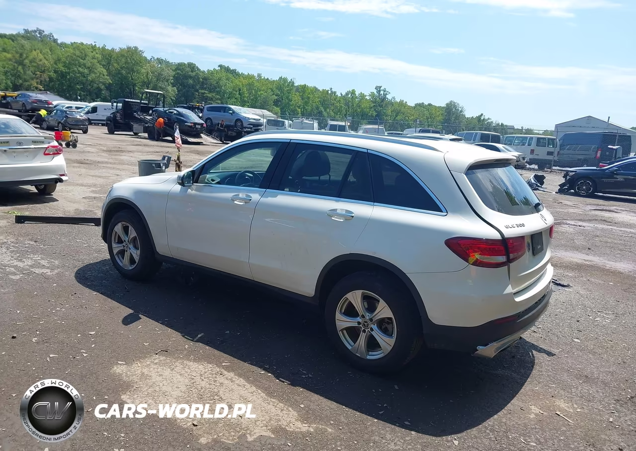 2018 Mercedes-Benz Glc 300 4Matic VIN:WDC0G4KB7JV028166 - 3