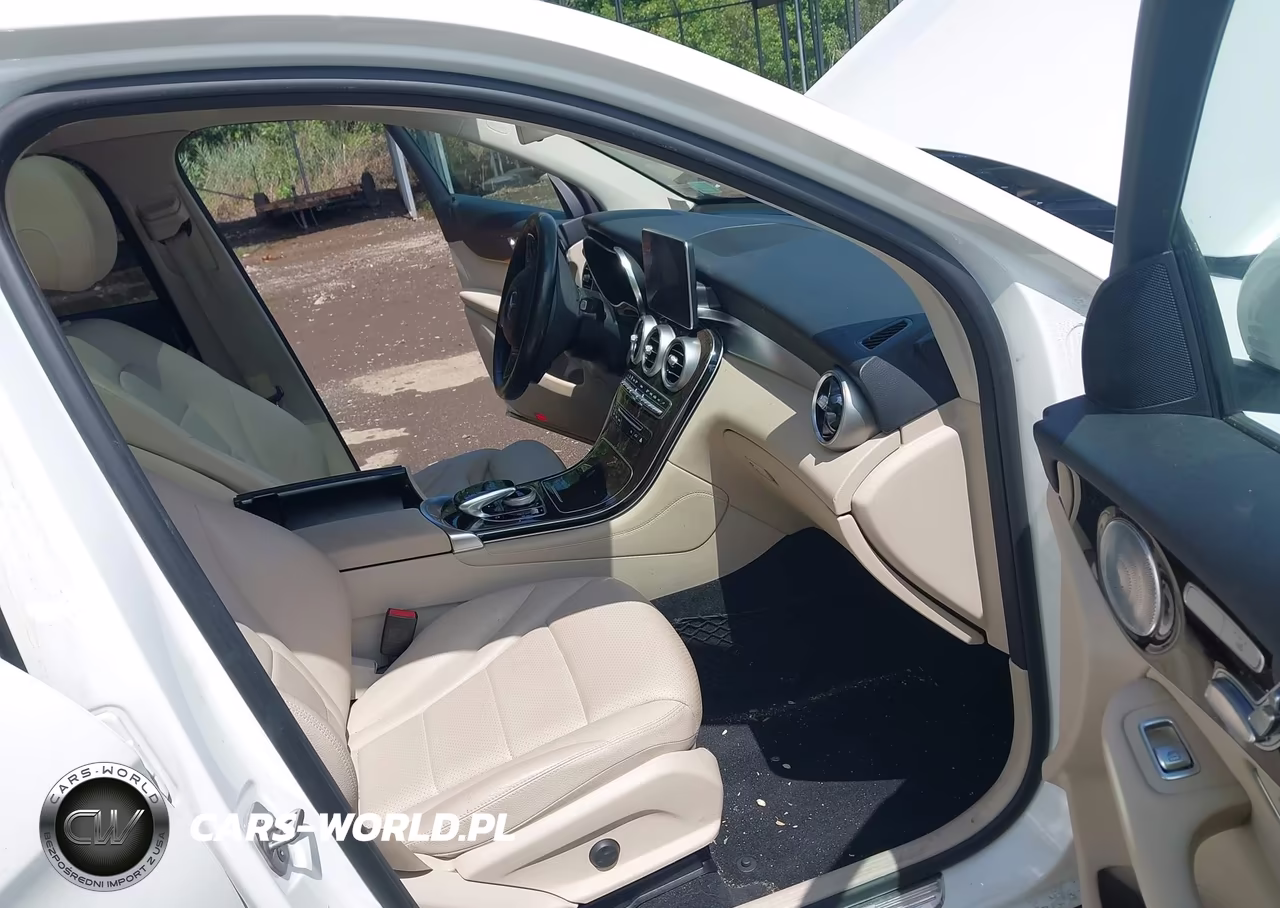 2018 Mercedes-Benz Glc 300 4Matic VIN:WDC0G4KB7JV028166 - 5