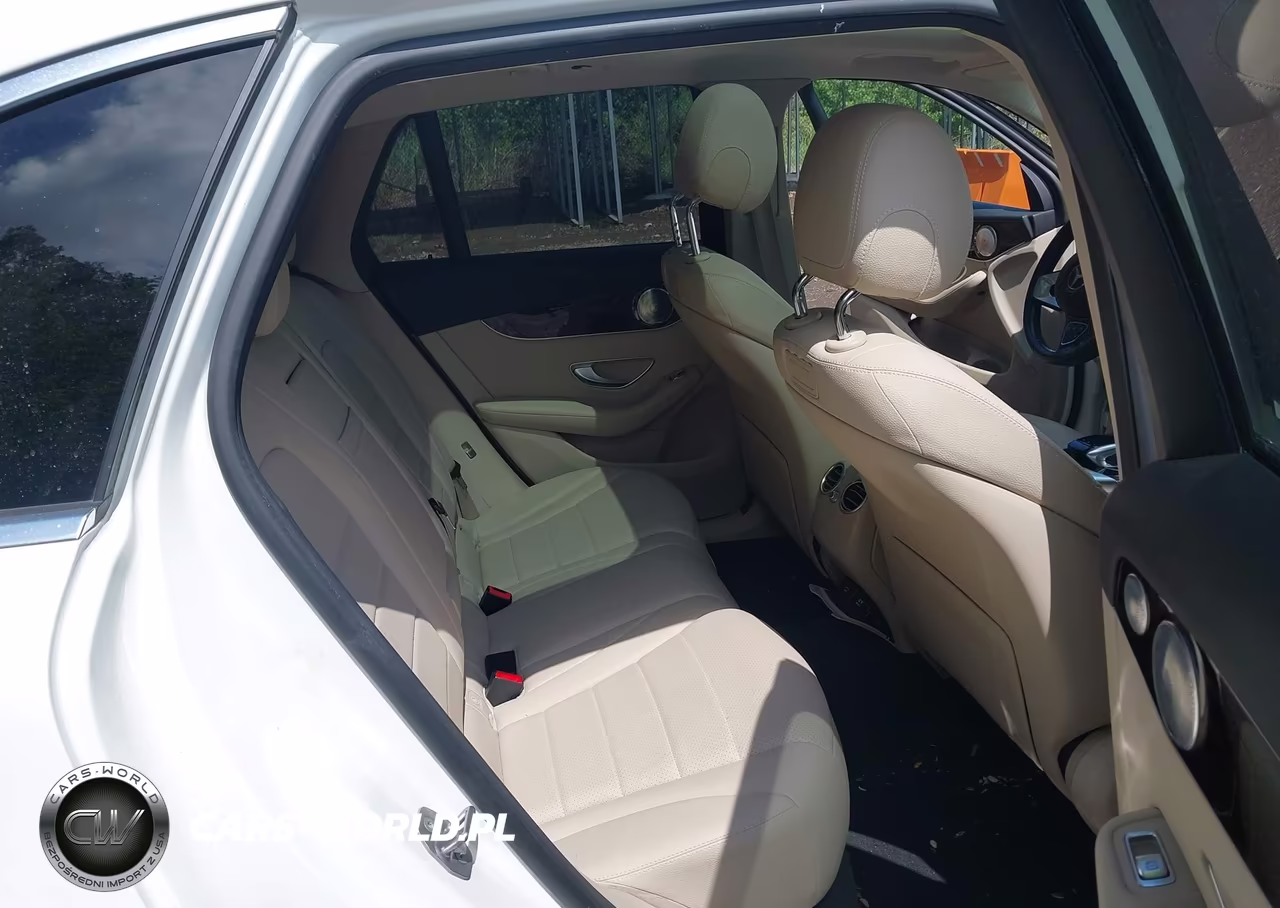 2018 Mercedes-Benz Glc 300 4Matic VIN:WDC0G4KB7JV028166 - 8