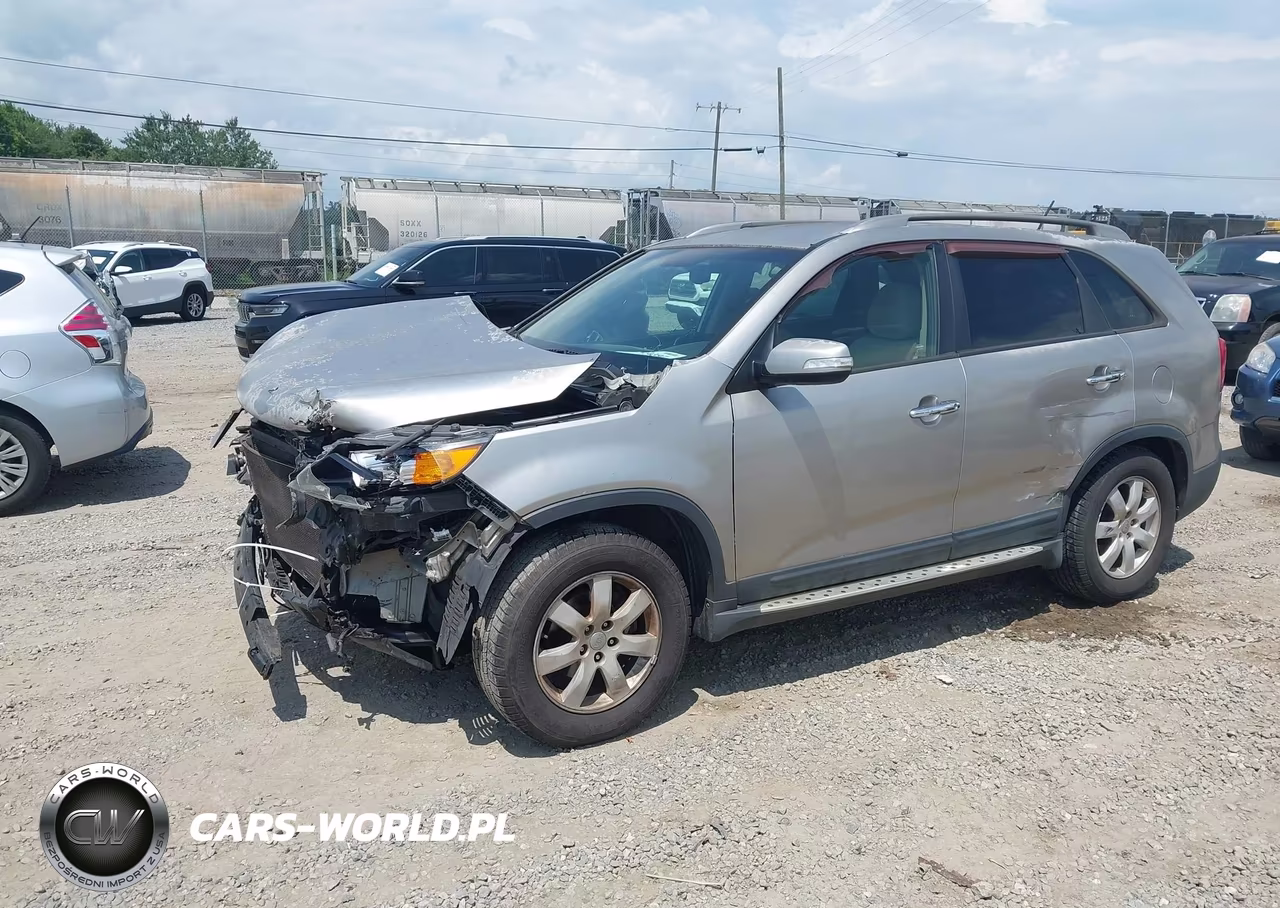 2013 Kia Sorento Lx VIN:5XYKT3A62DG352663 - 2
