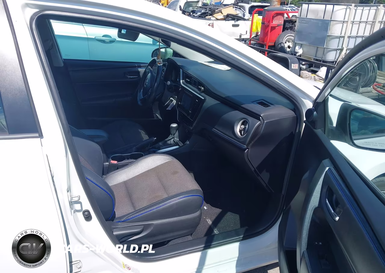 2017 Toyota Corolla Se VIN:2T1BURHE2HC828392 - 5