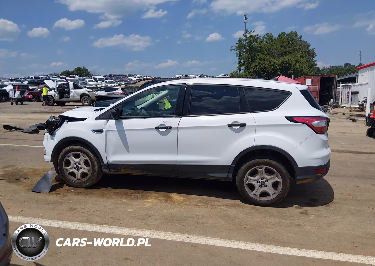 2017 Ford Escape S VIN:1FMCU0F78HUA25184 - 14