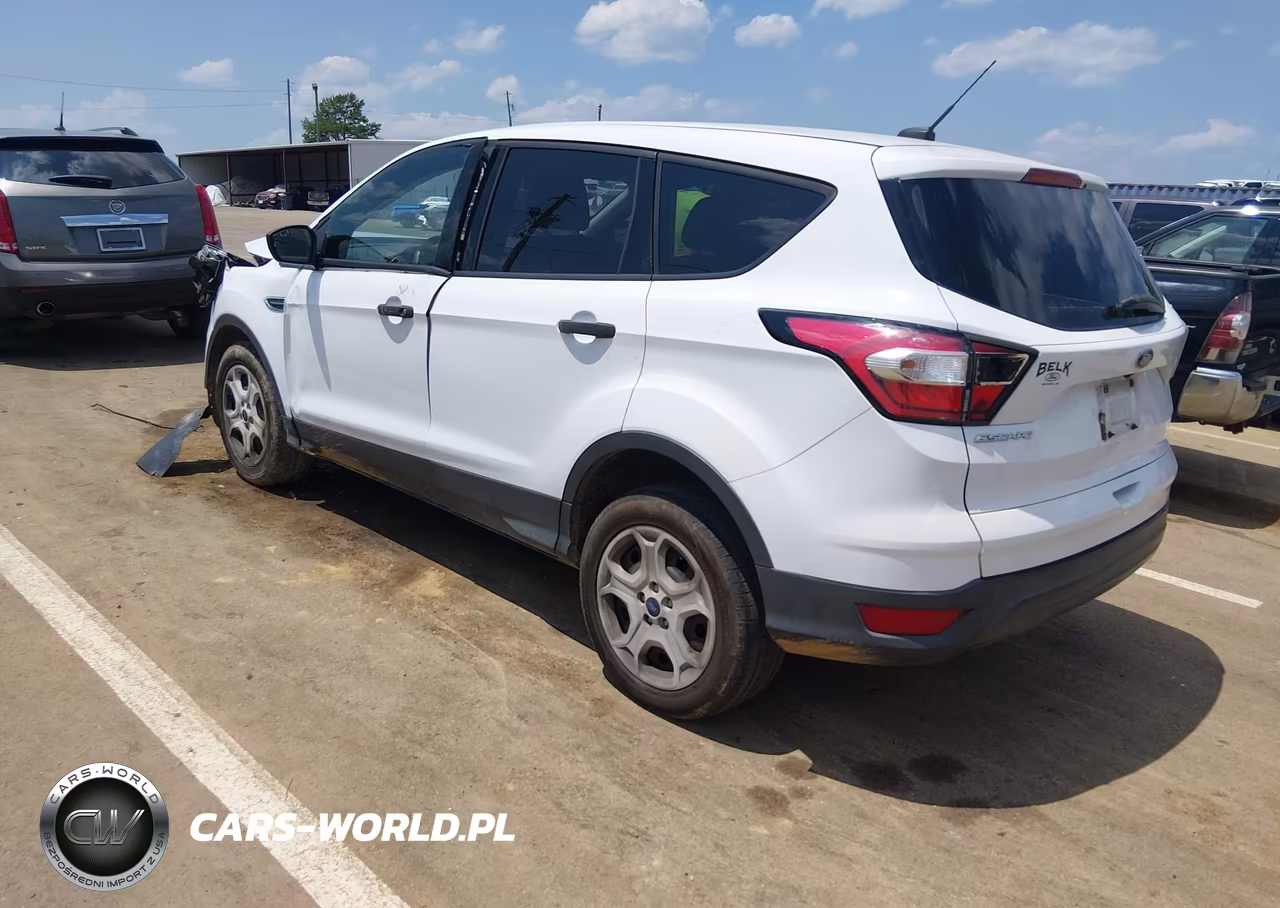 2017 Ford Escape S VIN:1FMCU0F78HUA25184 - 3