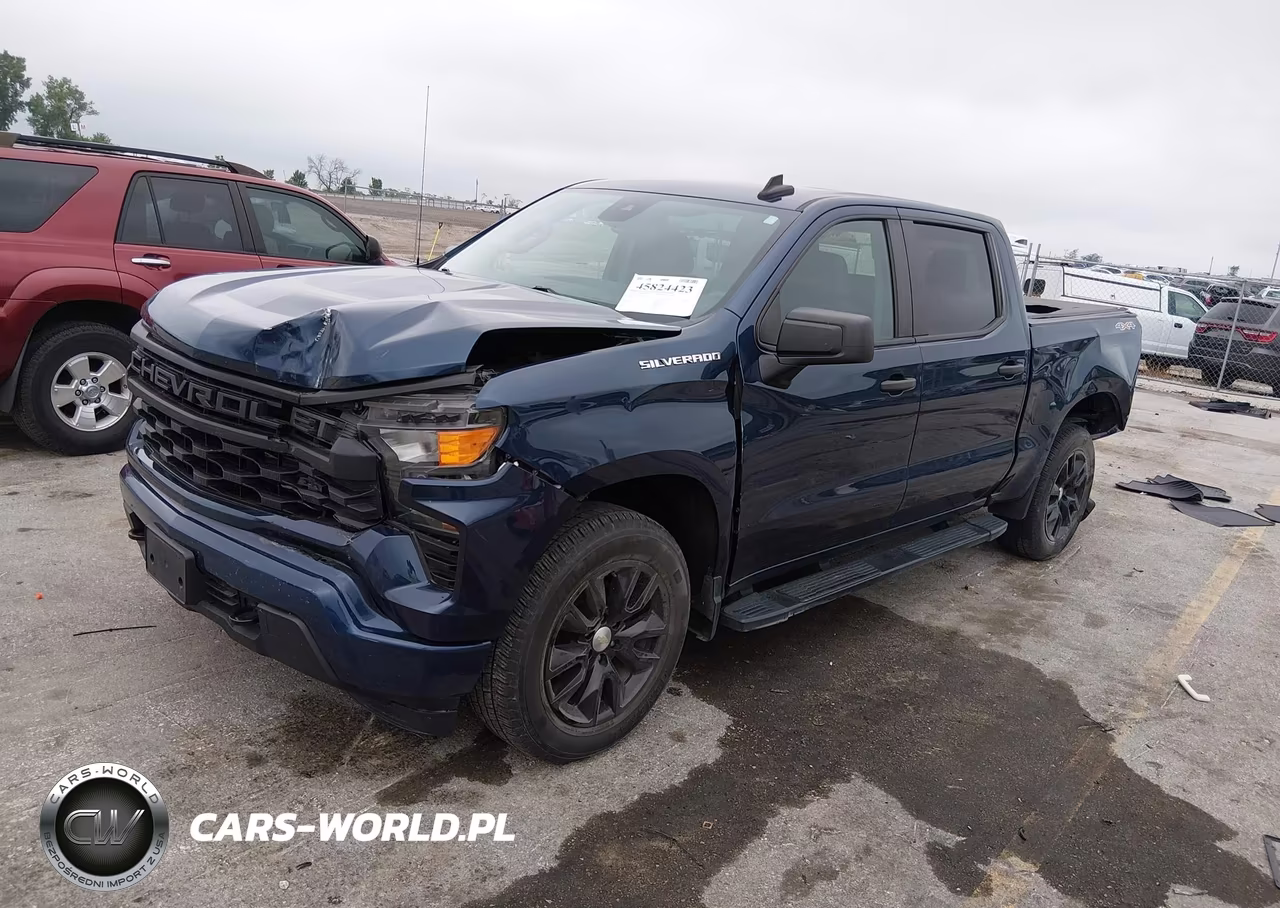 2022 Chevrolet Silverado 1500 4Wd Short Bed Custom VIN:1GCPDBEK4NZ523159 - 2