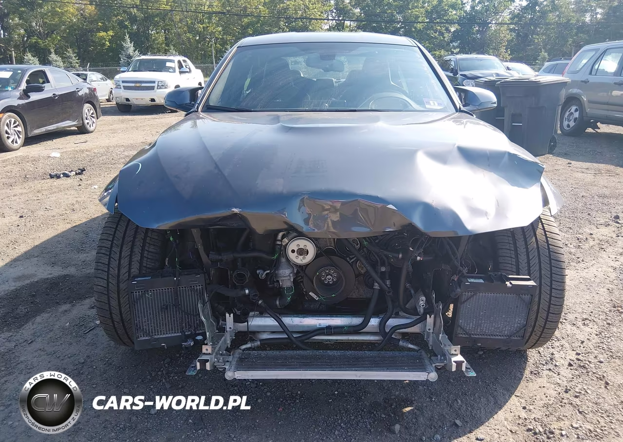 2018 BMW M3 VIN:WBS8M9C58J5K99821 - 6