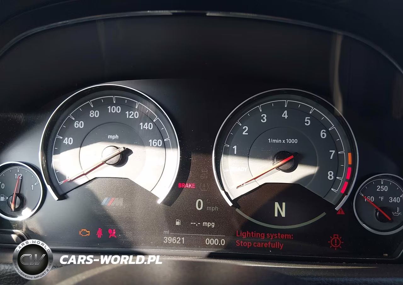 2018 BMW M3 VIN:WBS8M9C58J5K99821 - 7