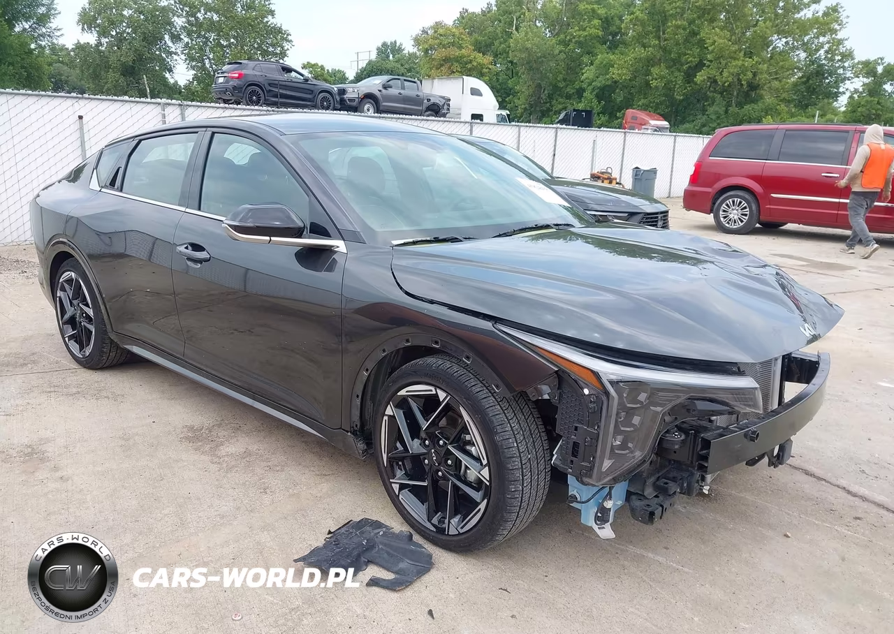 2025 Kia K4 Gt-Line