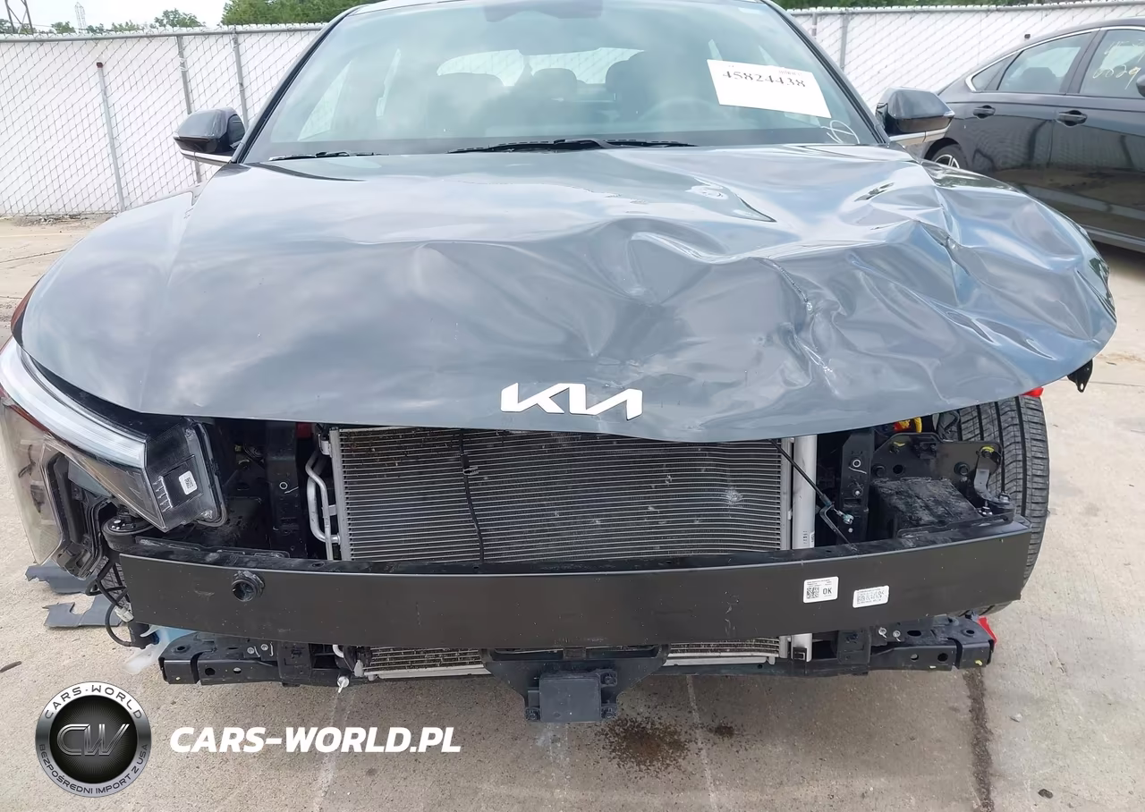 2025 Kia K4 Gt-Line VIN:3KPFW4DE5SE167678 - 5