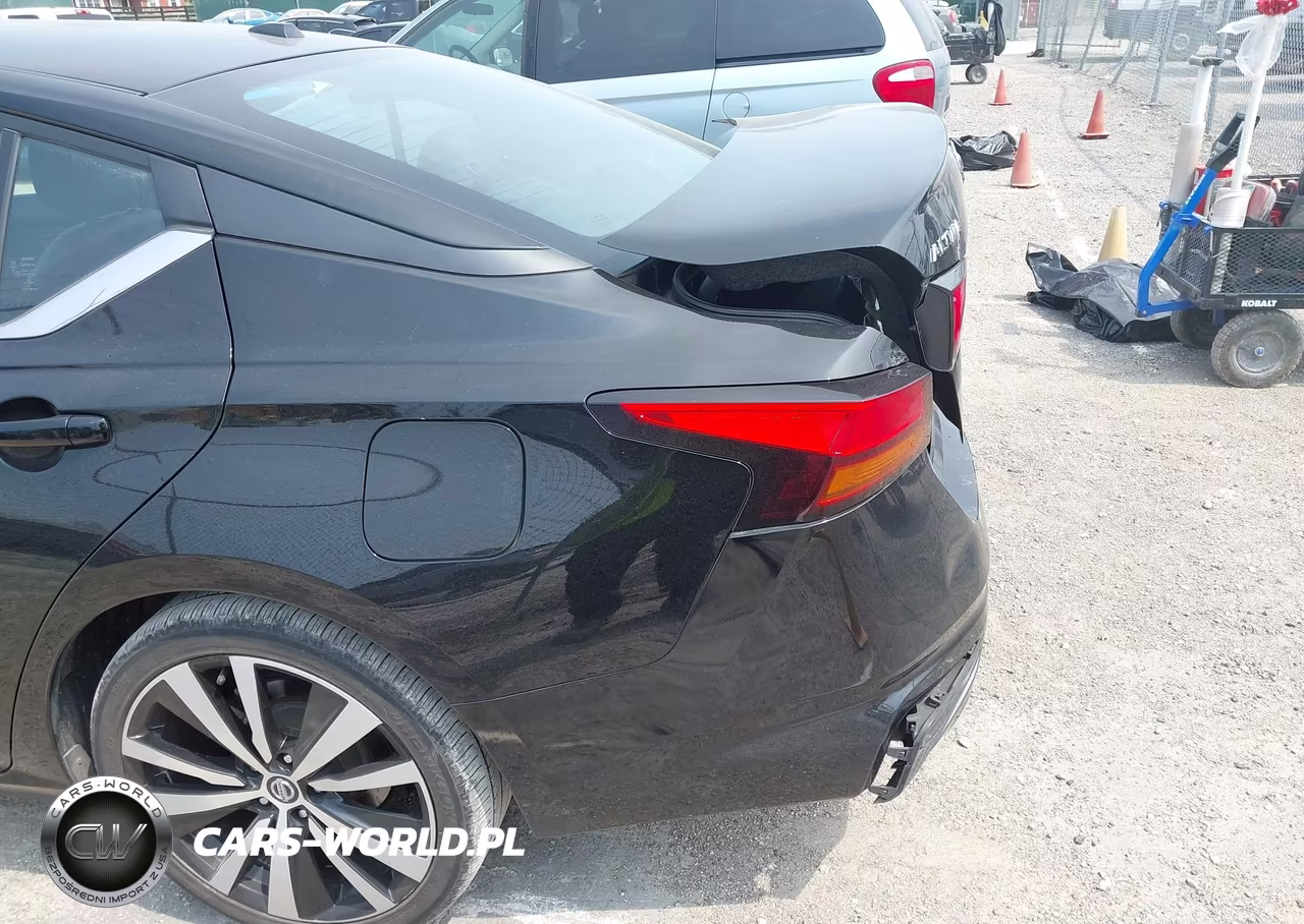 NISSAN ALTIMA SR VIN:1N4BL4CV7MN391564 - 20