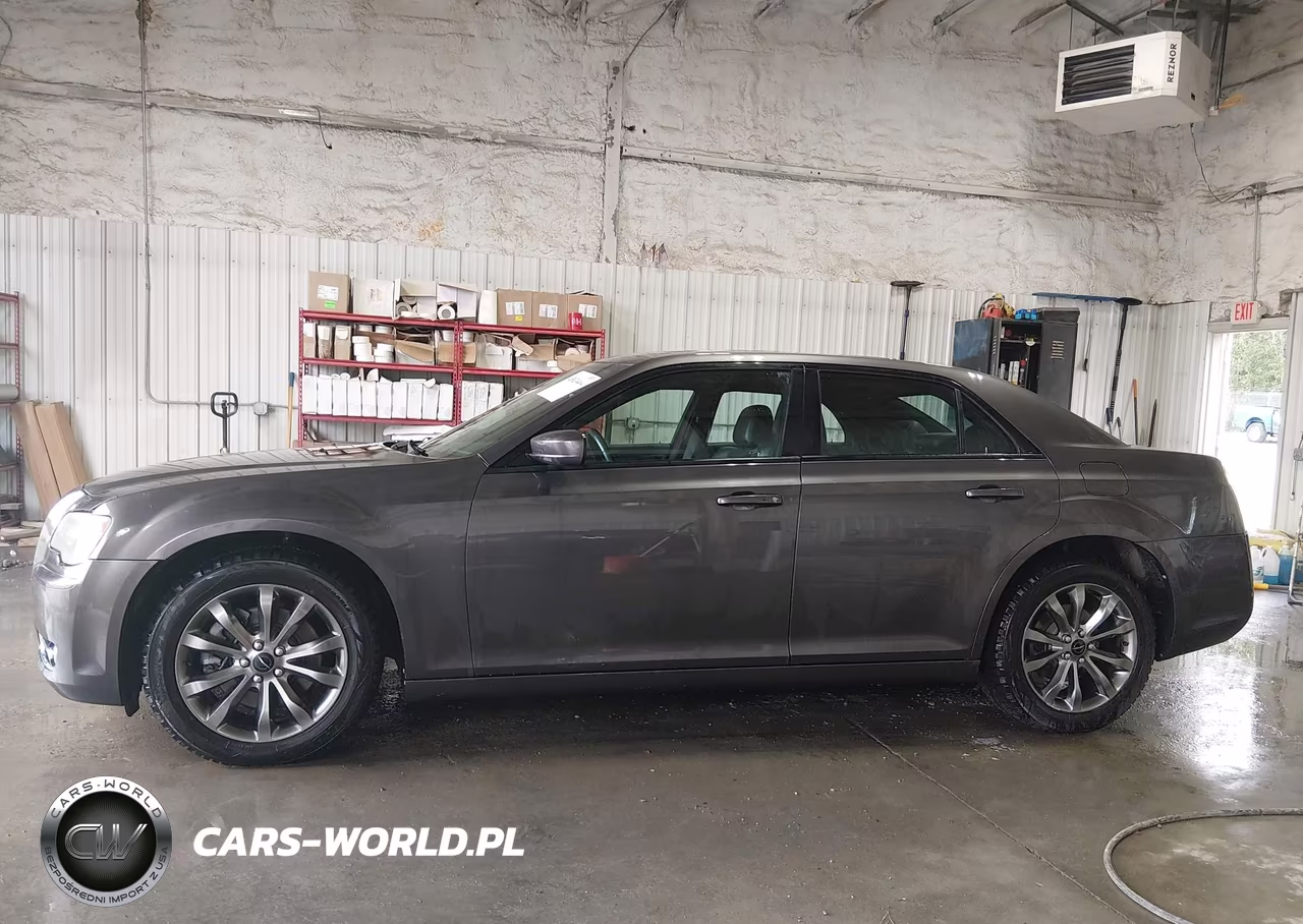 2014 Chrysler 300 300S VIN:2C3CCAGG2EH361606 - 13