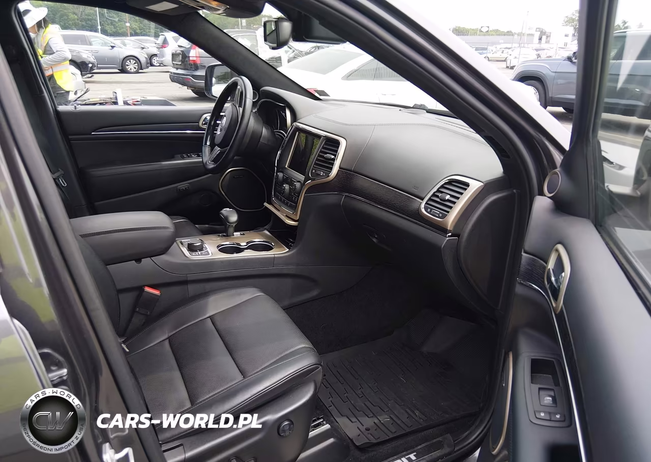 2015 Jeep Grand Cherokee Summit VIN:1C4RJFJM1FC879895 - 5