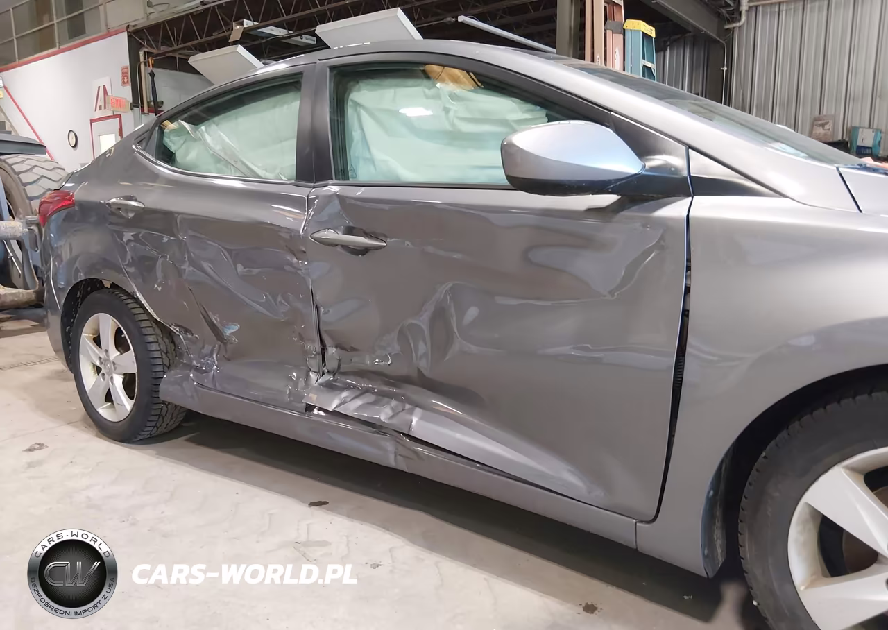 2013 Hyundai Elantra Gls VIN:5NPDH4AE7DH328696 - 6