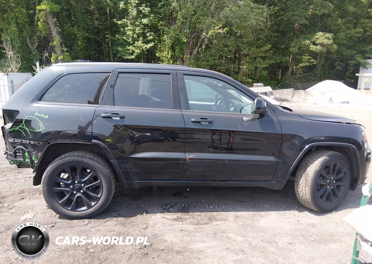 2019 Jeep Grand Cherokee Altitude 4X4 VIN:1C4RJFAG8KC578433 - 14