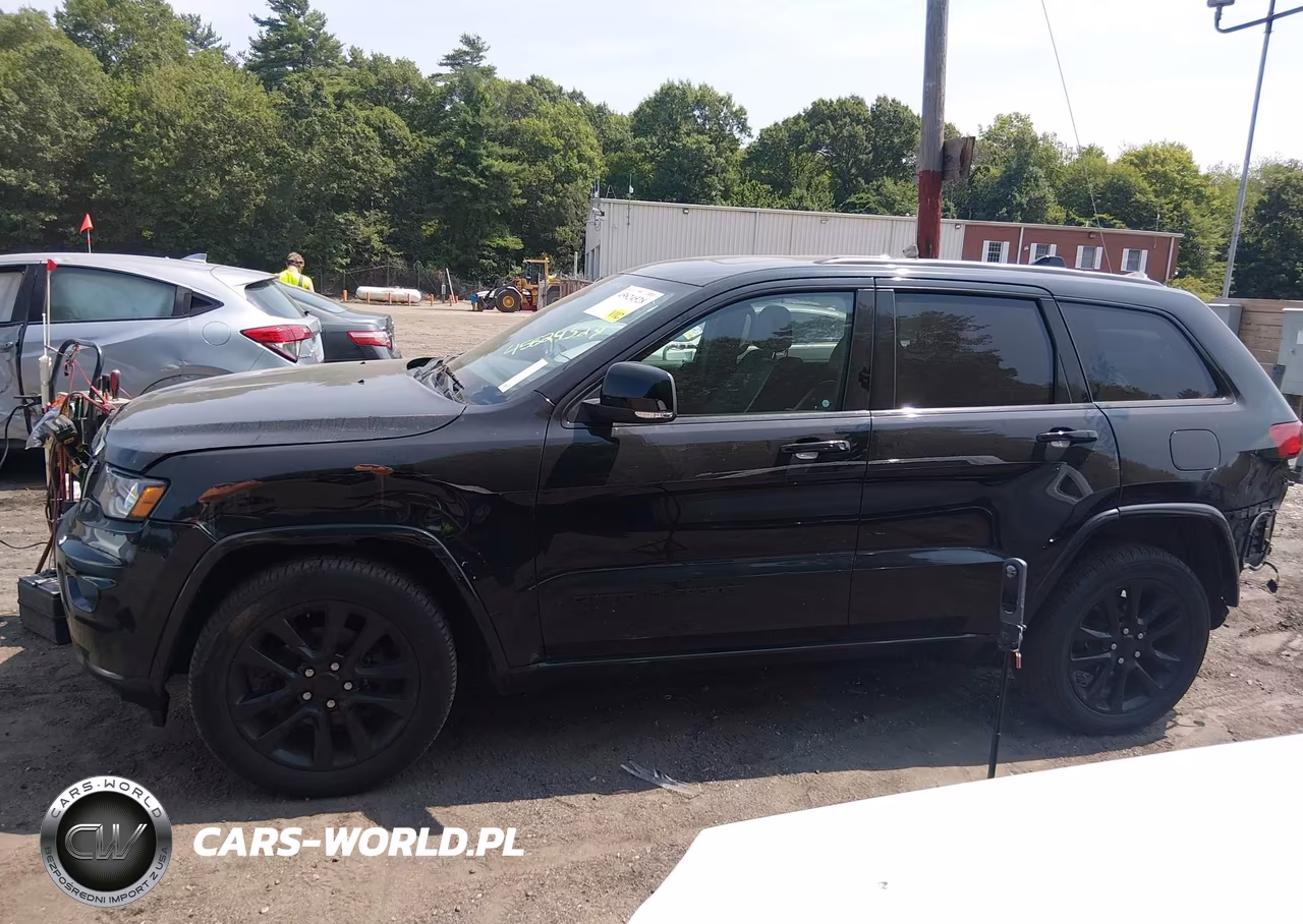 2019 Jeep Grand Cherokee Altitude 4X4 VIN:1C4RJFAG8KC578433 - 15