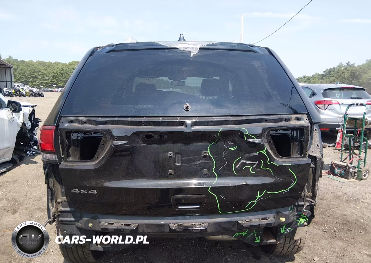 2019 Jeep Grand Cherokee Altitude 4X4 VIN:1C4RJFAG8KC578433 - 17