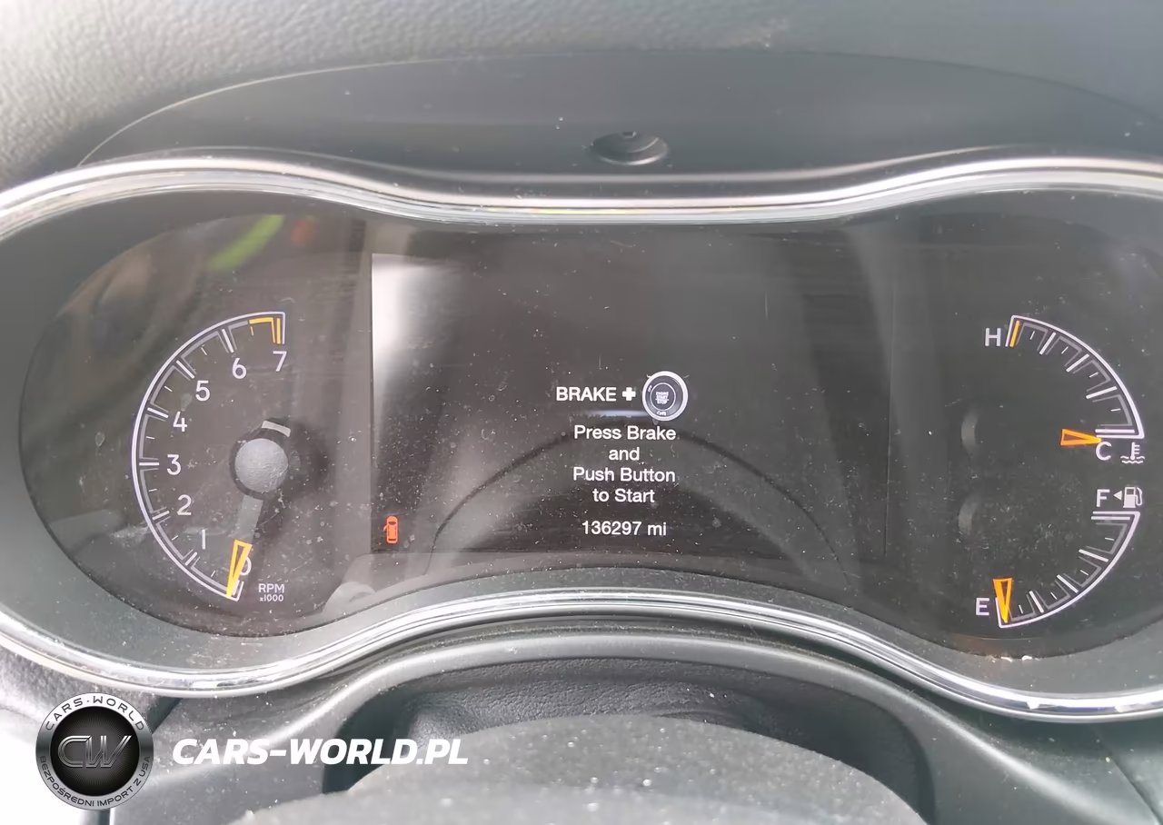 2019 Jeep Grand Cherokee Altitude 4X4 VIN:1C4RJFAG8KC578433 - 7