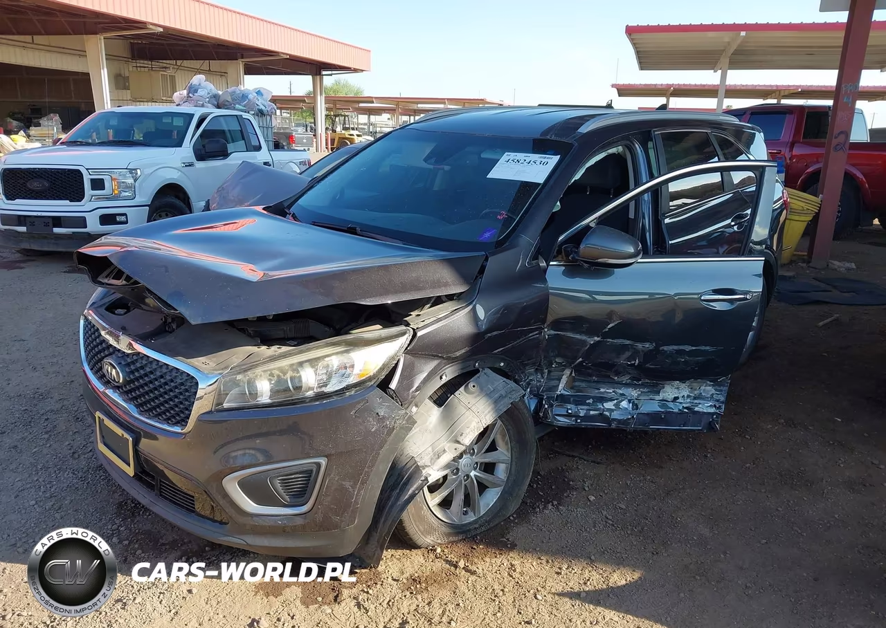 2018 Kia Sorento 3.3L Lx VIN:5XYPG4A58JG370779 - 6