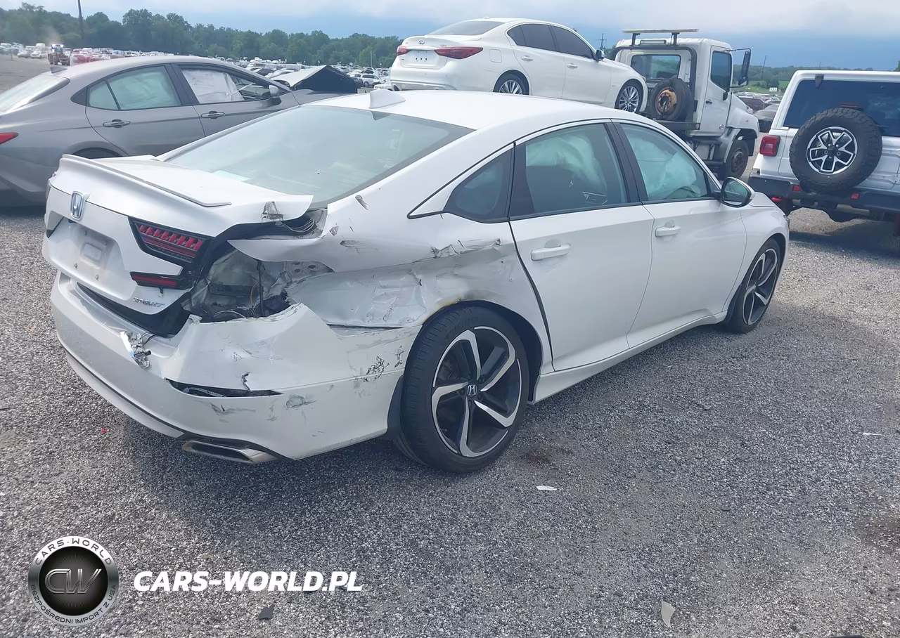 2018 Honda Accord Sport VIN:1HGCV1F35JA248456 - 4