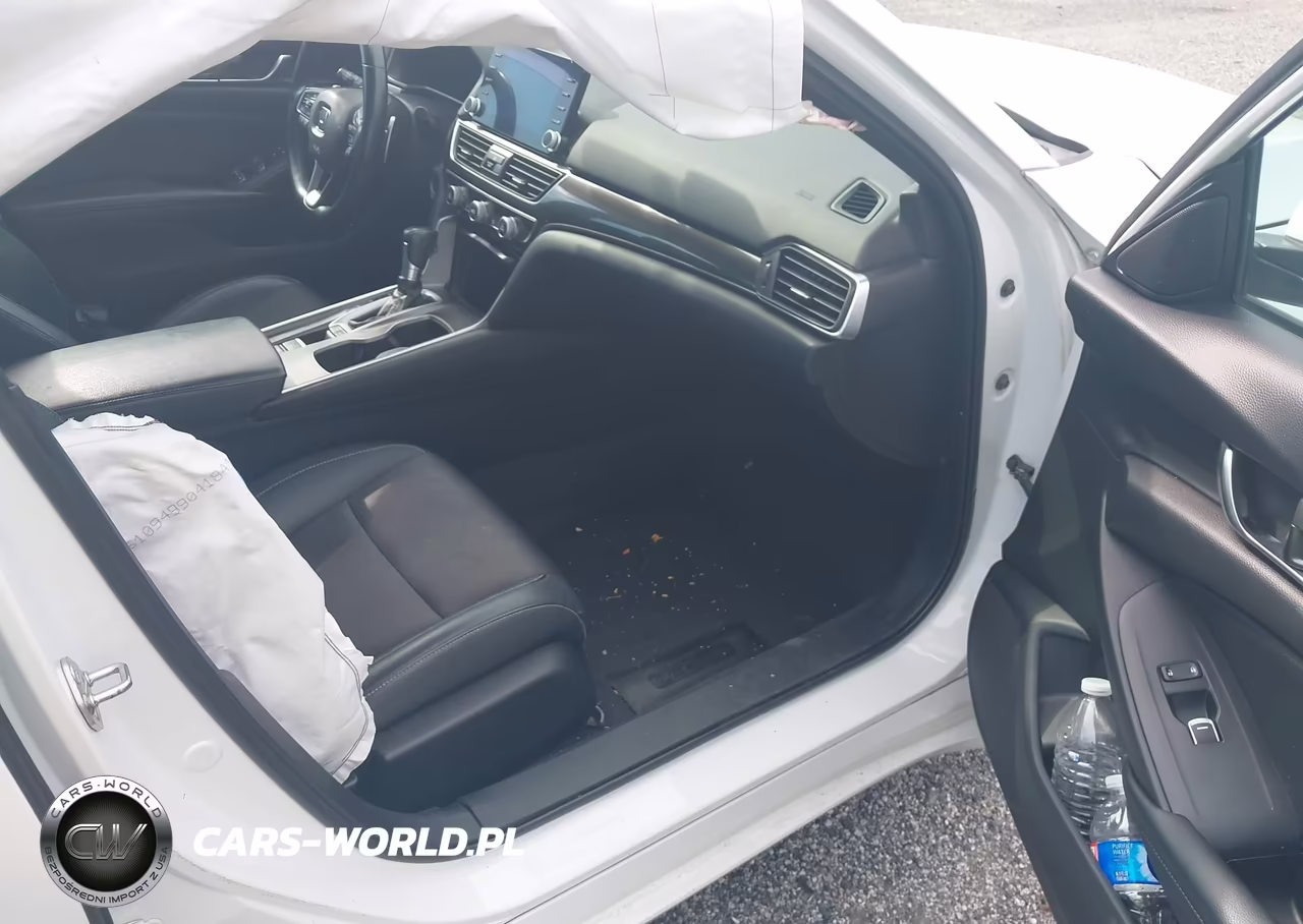 2018 Honda Accord Sport VIN:1HGCV1F35JA248456 - 5