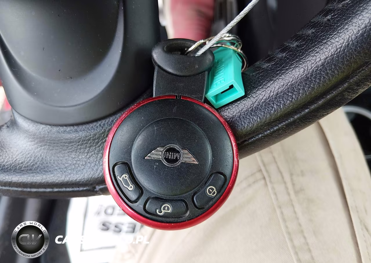 MINI HARDTOP VIN:WMWSV3C56DT392499 - 11