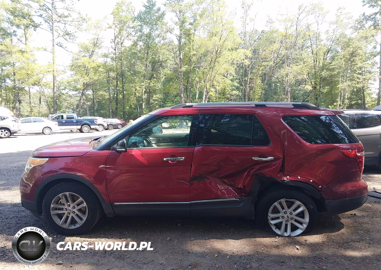 2015 Ford Explorer Xlt VIN:1FM5K7D8XFGB00272 - 14
