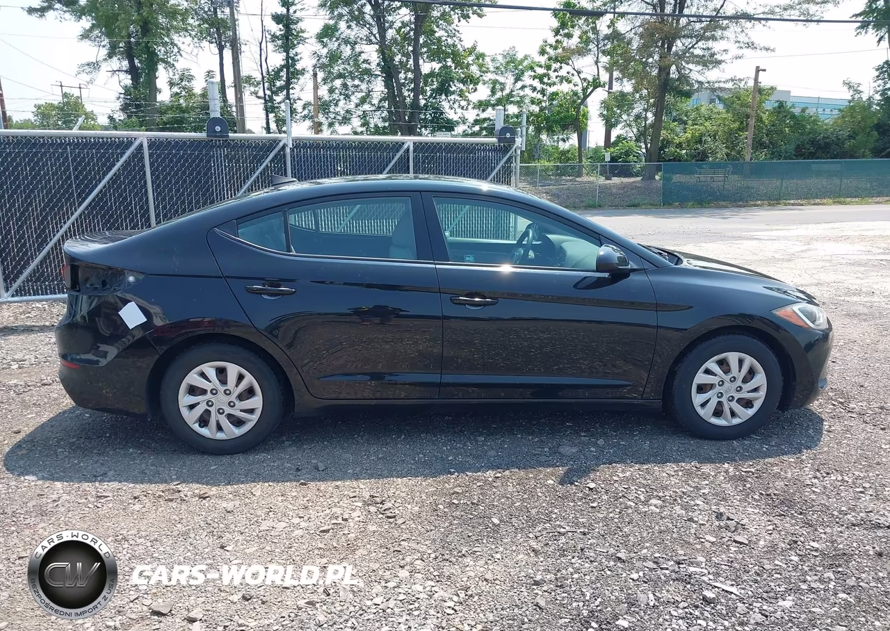 2017 Hyundai Elantra Se VIN:5NPD74LF0HH062422 - 14