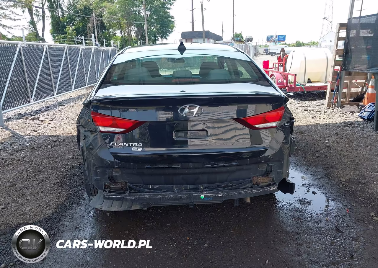 2017 Hyundai Elantra Se VIN:5NPD74LF0HH062422 - 17