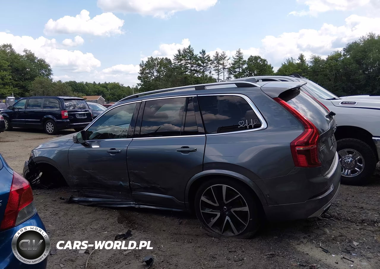 2018 Volvo Xc90 T6 Momentum VIN:YV4A22PK7J1213599 - 15