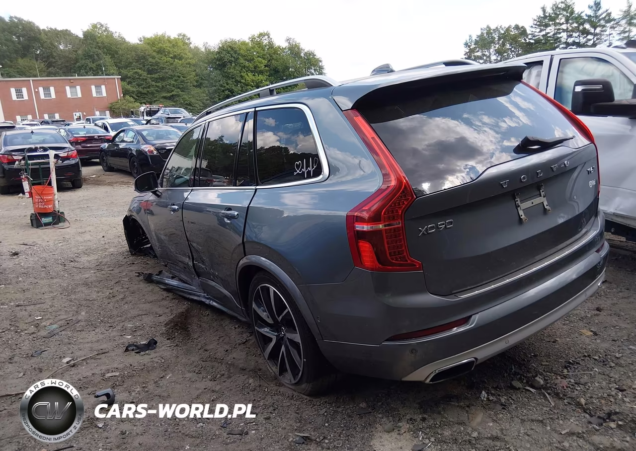 2018 Volvo Xc90 T6 Momentum VIN:YV4A22PK7J1213599 - 3