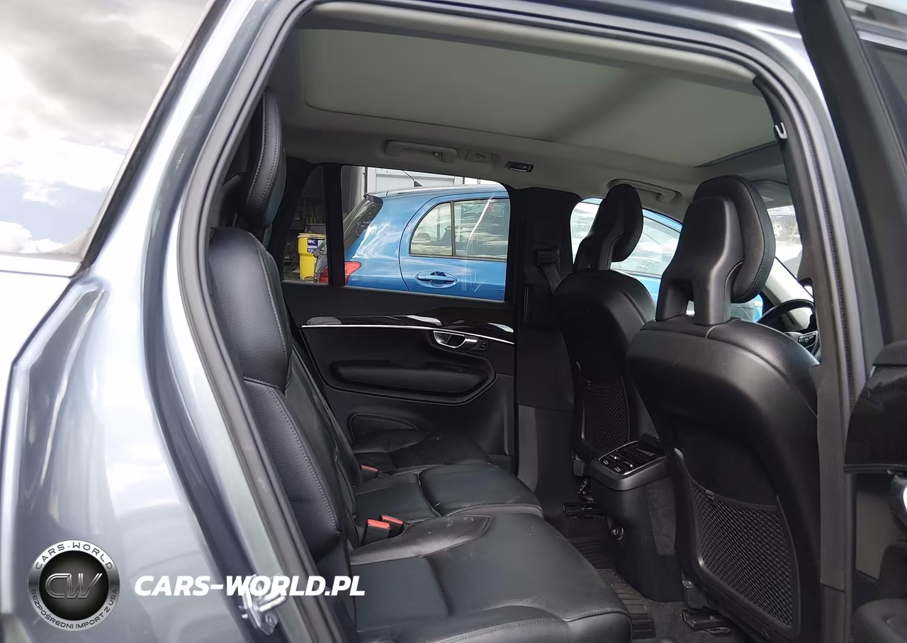 2018 Volvo Xc90 T6 Momentum VIN:YV4A22PK7J1213599 - 8