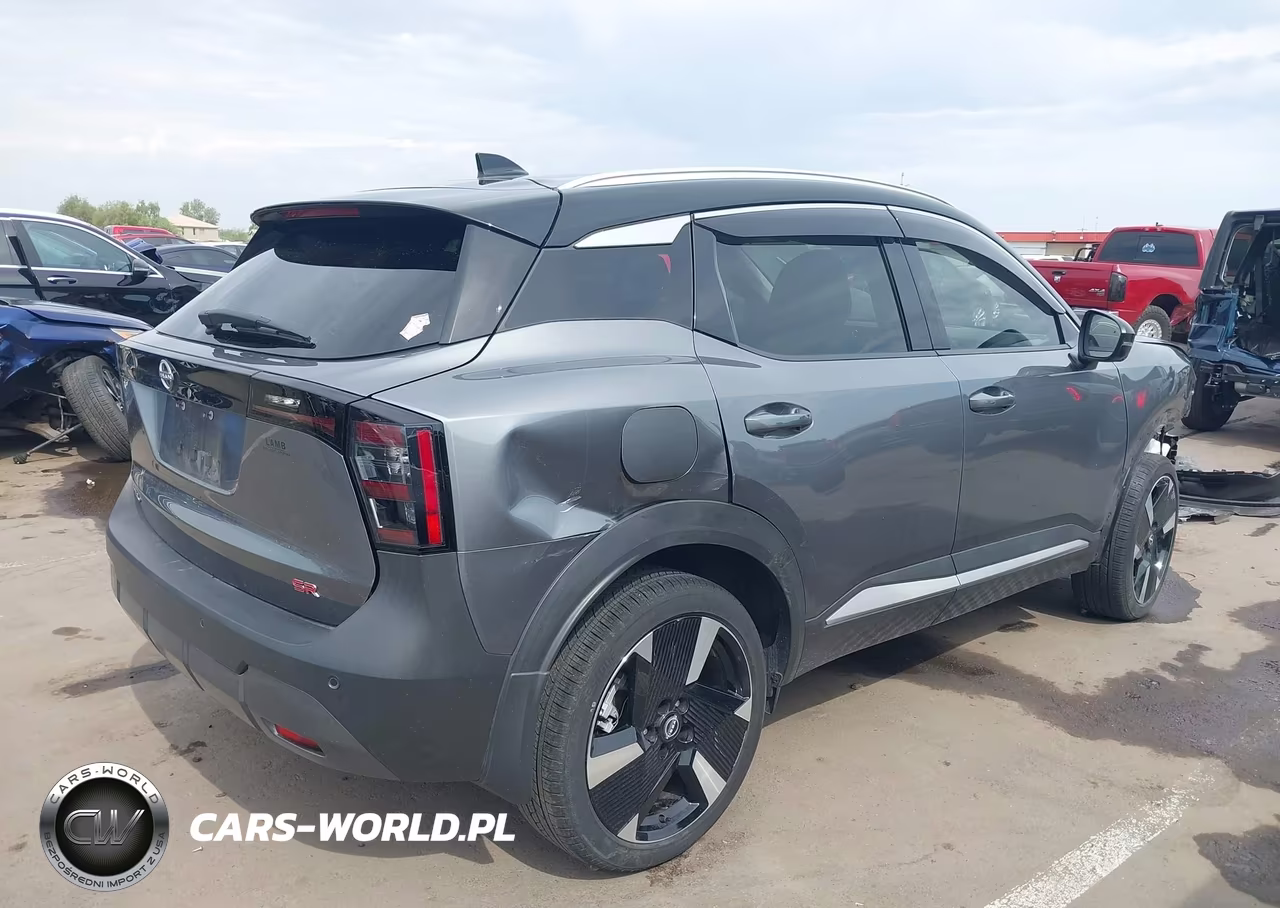 2025 Nissan Kicks Sr Fwd VIN:3N8AP6DC6SL359435 - 4