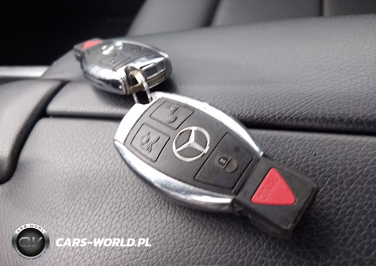 2016 Mercedes-Benz E 350 4Matic VIN:WDDHF8JB6GB282259 - 11