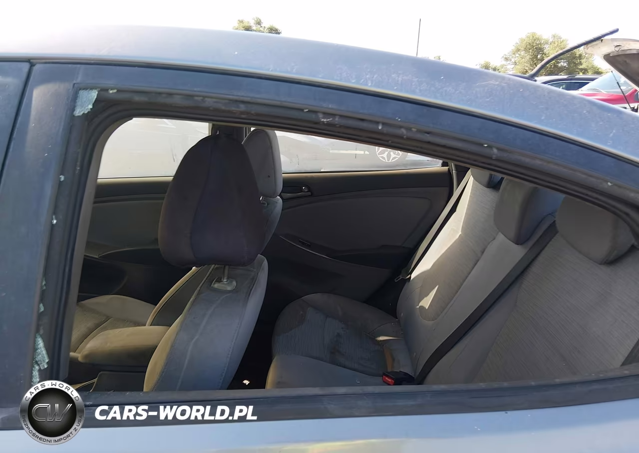 2017 Hyundai Accent Value Edition VIN:KMHCT4AE1HU275365 - 14
